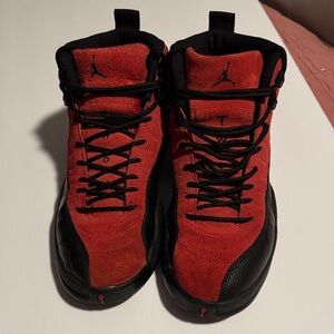 Jordan 12 retro Men's Black and Red